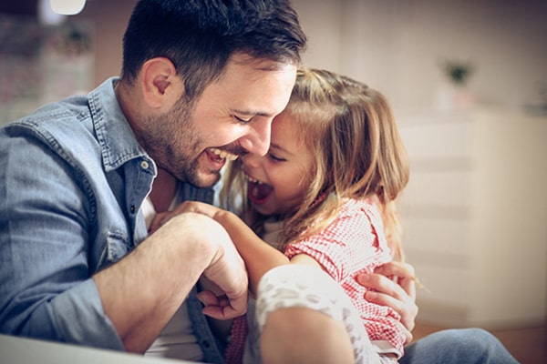 5 Ways For a Father to Love His Family