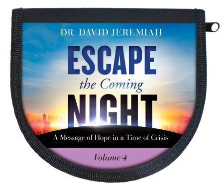 Escape the Coming Night - Volume 4 
