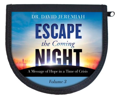 Escape the Coming Night - Volume 3 